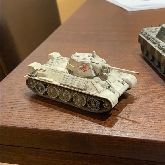 Mini Tanks - Picture 4 of 4